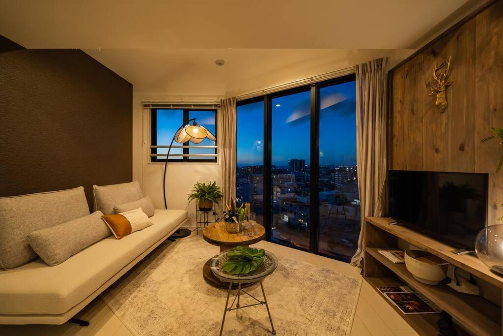 Urasoe The Penthouse Ginowan 아파트 외부 사진